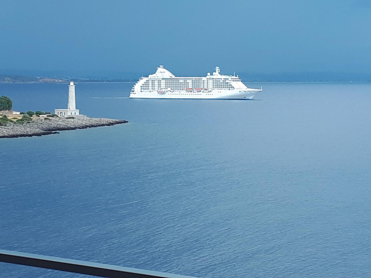 Infinity Hotel Gytheio Exterior foto